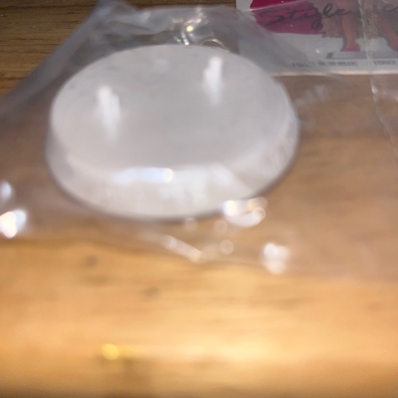 POP MART Barbie
1992 "Totally Hair" Barbie doll - Picture 4 of 12